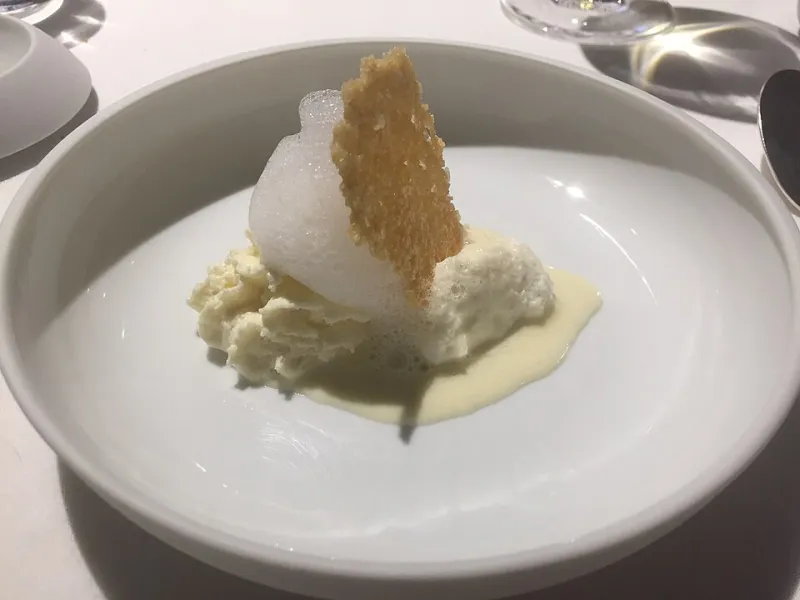 Dietro ogni Forma: I Dati Straordinari che Raccontano la Grandezza del Parmigiano Reggiano